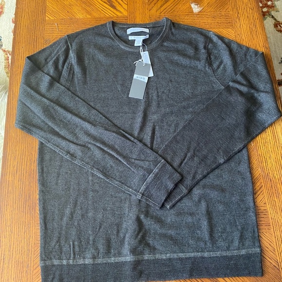 Men's Gray Sweater - Picture 1 of 4